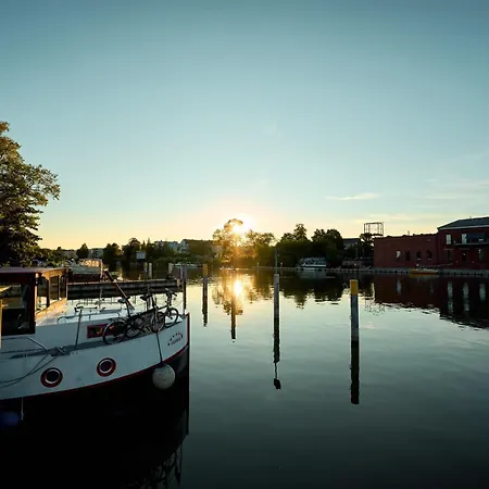 Gemuetliches Wohnschiff * 브란덴부르크