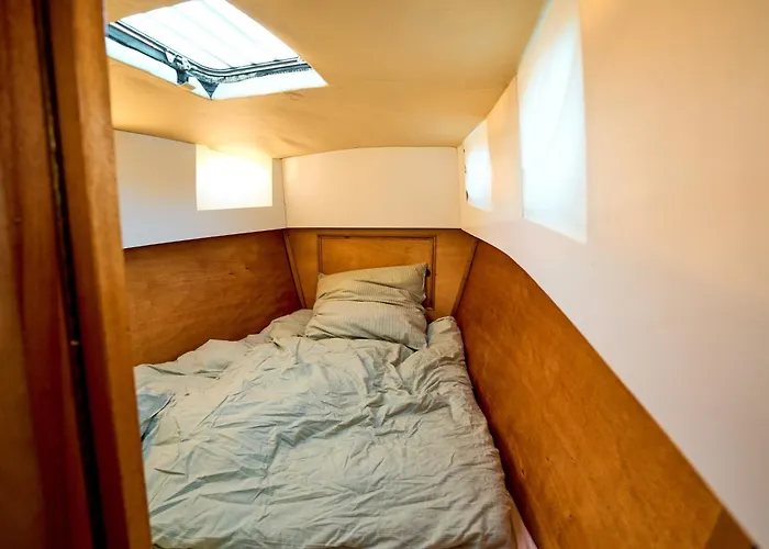 Gemütliches Wohnschiff * Brandenburg (Brandenburg an der Havel)